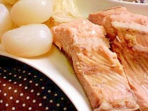 鮭と白菜の煮込み（生姜風味）